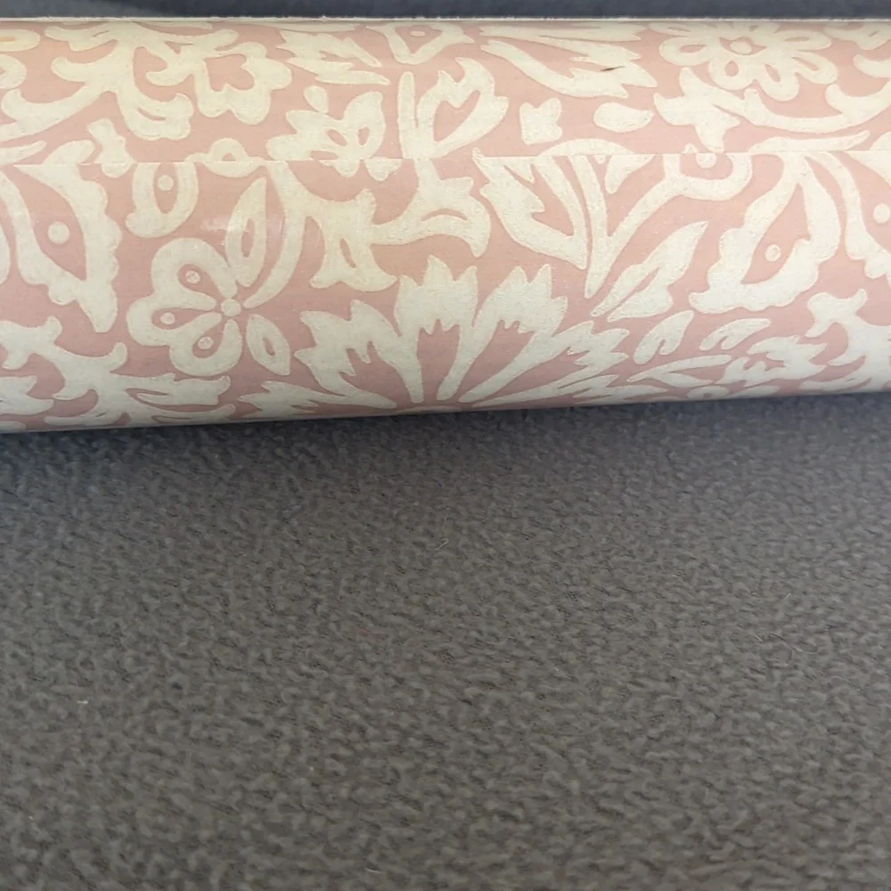 GP&J Baker Flora Wallpaper Roll. Made In England.